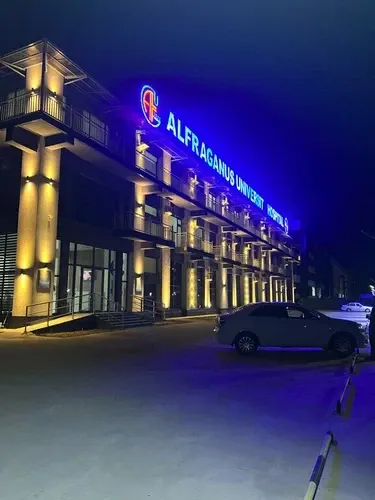 Slayder fotosurati: Alfraganus University Hospital