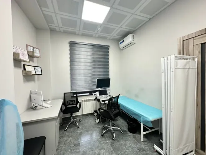 Slayder fotosurati: Clinic of EMU (filial Oqtepa)